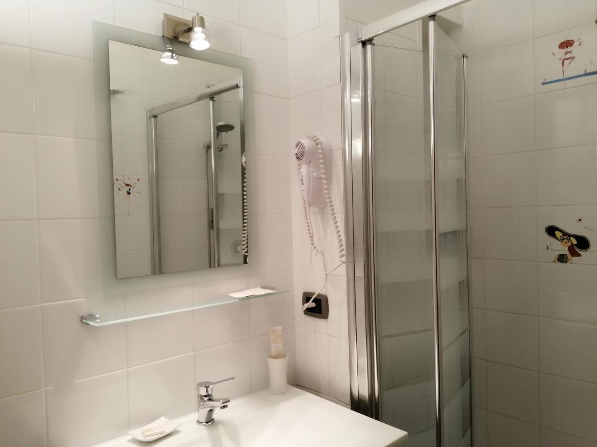 B&B Carolina Napoli-Vomero Buitenkant foto