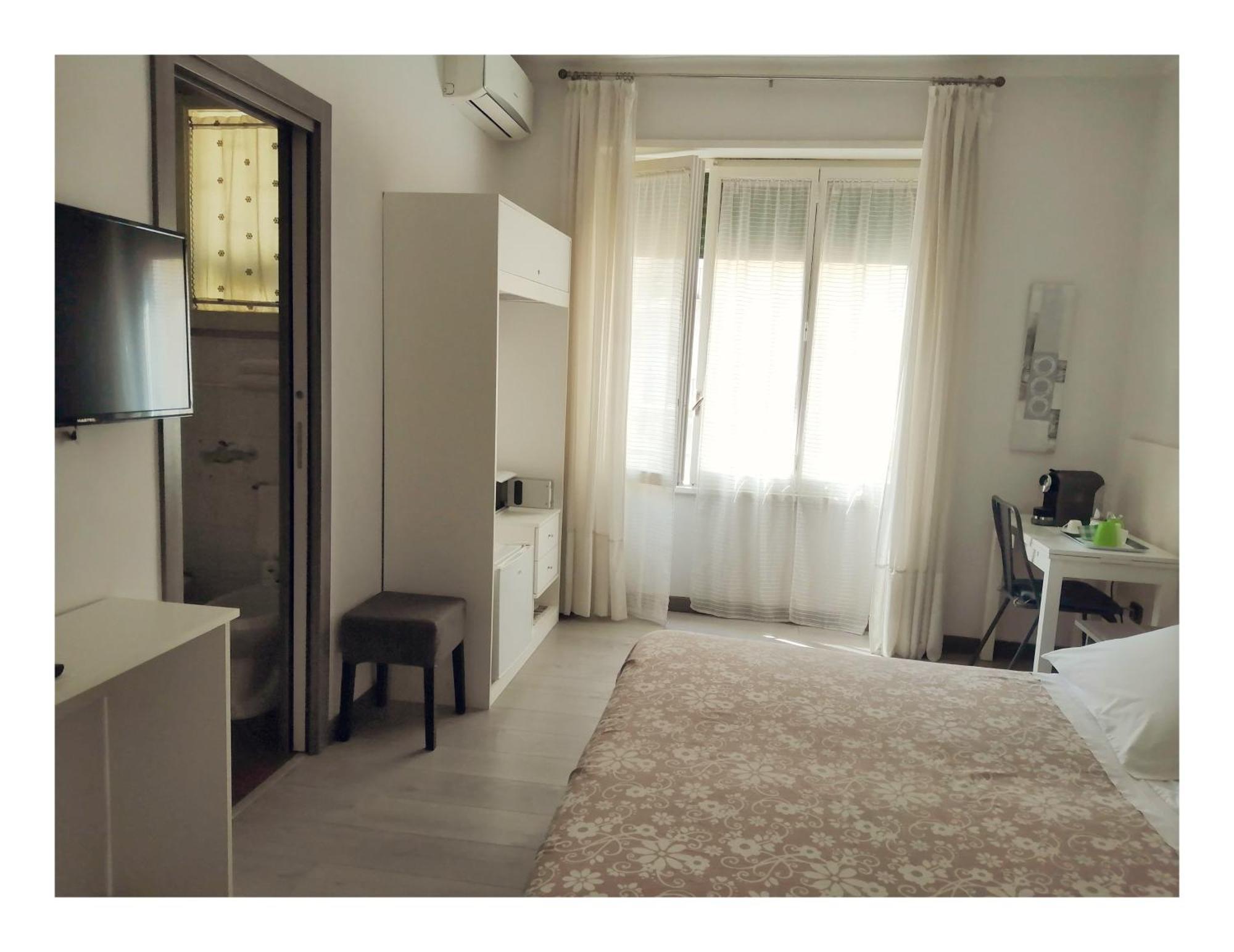 B&B Carolina Napoli-Vomero Buitenkant foto