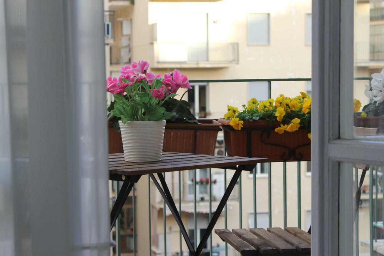 B&B Carolina Napoli-Vomero Buitenkant foto